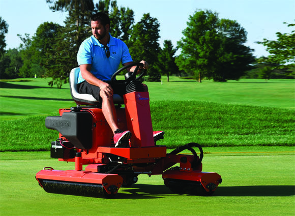 Smithco-Tournament-XL7000-Greens-Roller